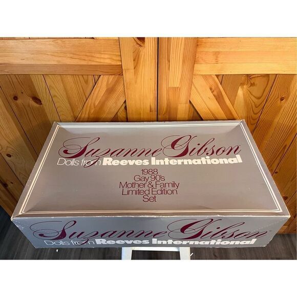 Suzanne Gibson "Gay 90's" Mother & Family Limited Edition Doll Set Original Box - Picture 15 of 16